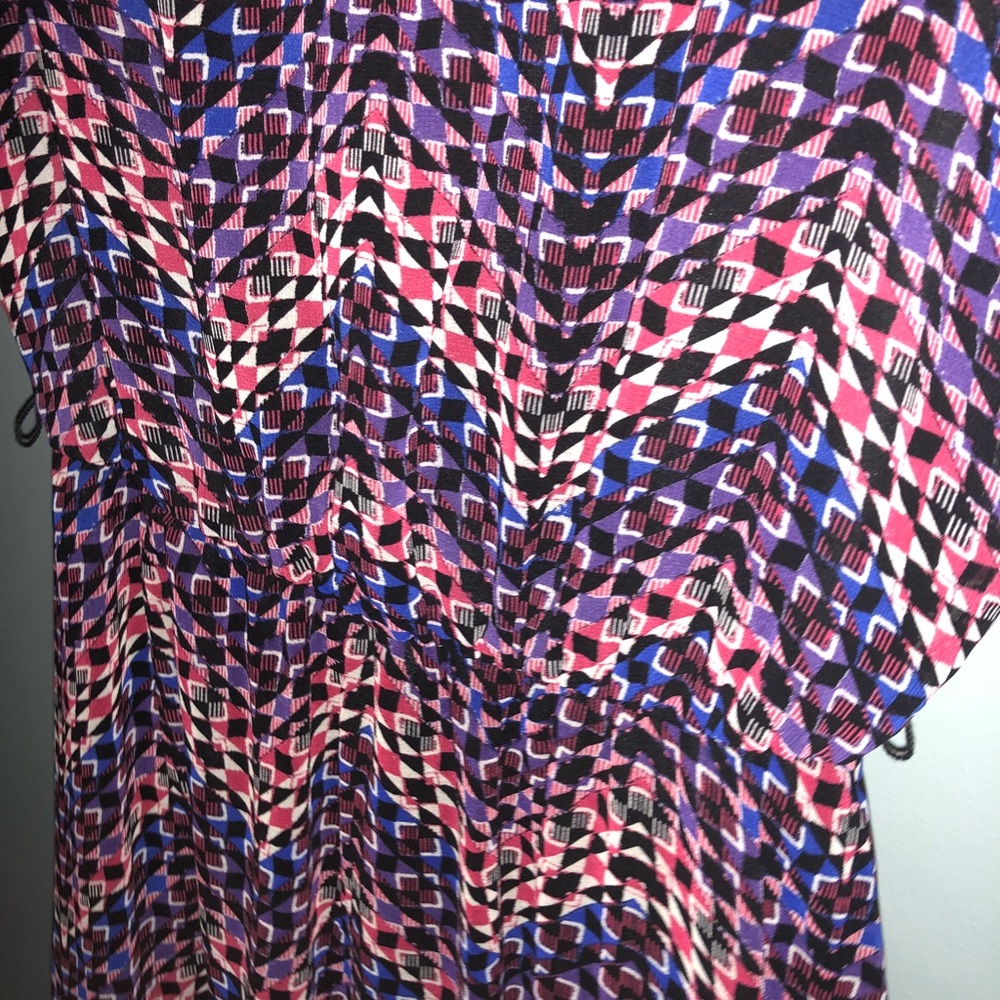 🤩 FIT & FLAIR DRESS 🤩 - Picture 3 of 3